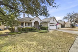 309 Heritage Hills DR, Fredericksburg, TX 78624