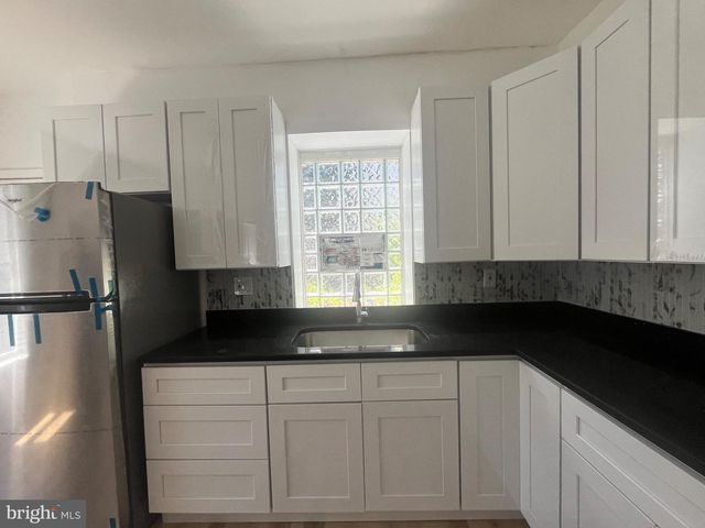 1364 W SPENCER ST, Philadelphia, PA 19141