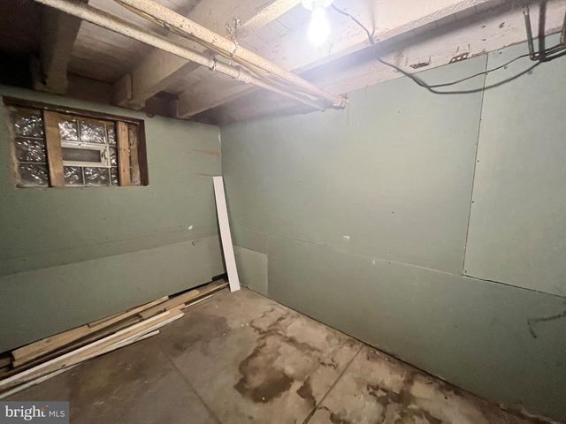 1364 W SPENCER ST, Philadelphia, PA 19141