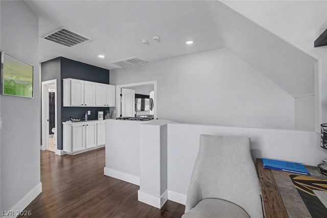 9048 Dolomite Court, Las Vegas, NV 89123