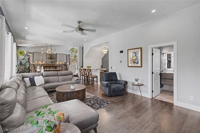 9048 Dolomite Court, Las Vegas, NV 89123