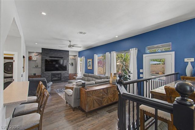 9048 Dolomite Court, Las Vegas, NV 89123