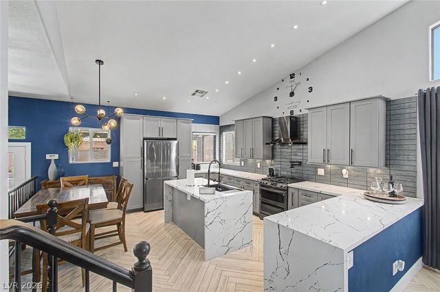9048 Dolomite Court, Las Vegas, NV 89123