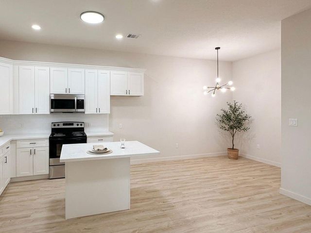 326 Clearwater A-B Street, Houston, TX 77029