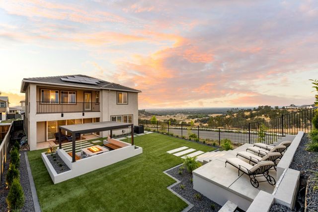 903 Caprock Ln, Bickford Ranch, CA 95648