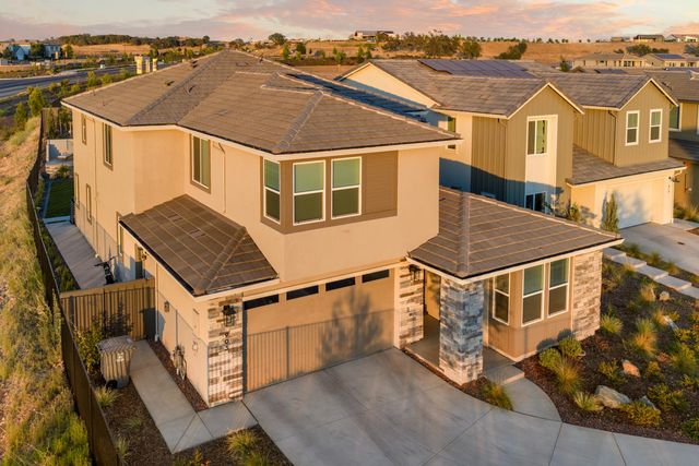 903 Caprock Ln, Bickford Ranch, CA 95648