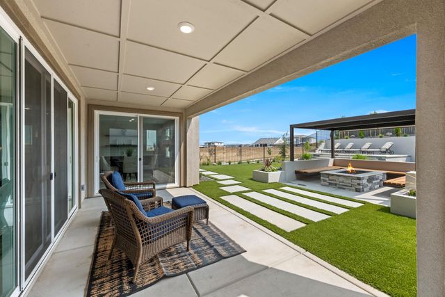 903 Caprock Ln, Bickford Ranch, CA 95648