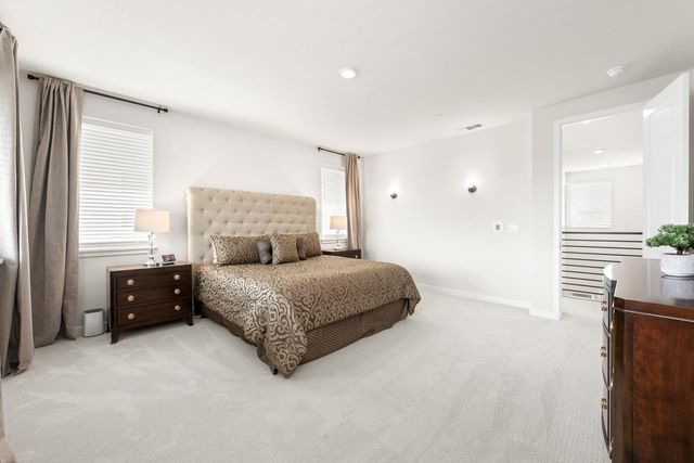 903 Caprock Ln, Bickford Ranch, CA 95648