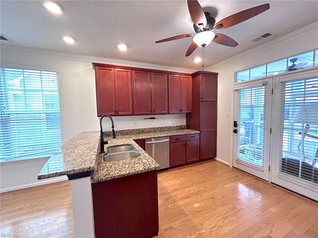 8171 Highland ST, Norfolk, VA 23518