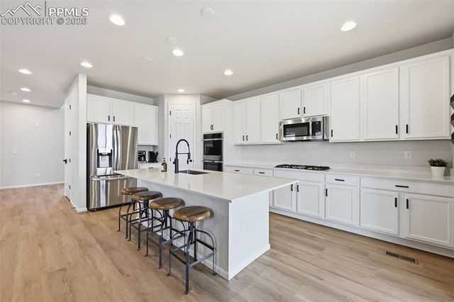 5765 Mammoth Lane, Colorado Springs, CO 80927