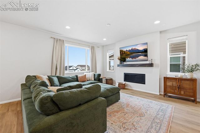 5765 Mammoth Lane, Colorado Springs, CO 80927