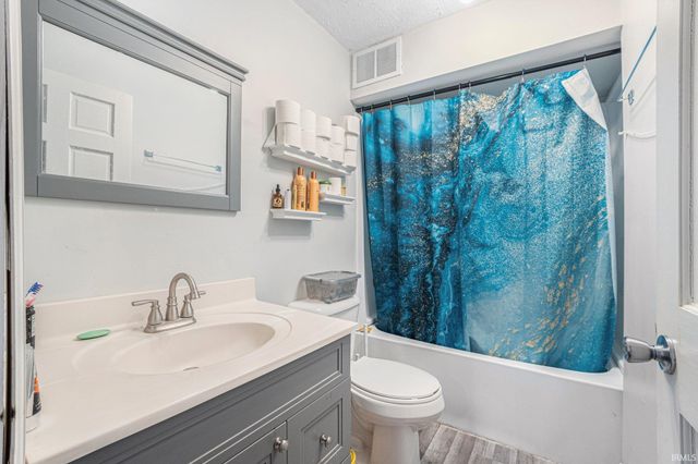 3930 Abbott Street, Fort Wayne, IN 46806