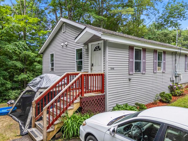 584 Chestnut Hill Road, Farmington, NH 03835