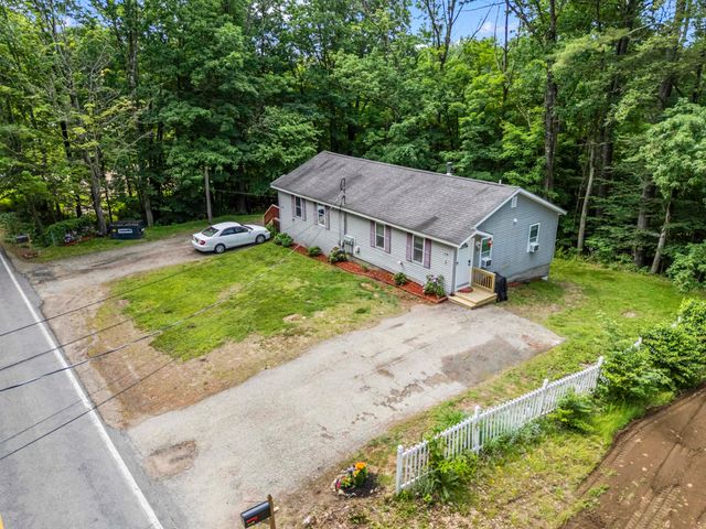584 Chestnut Hill Road, Farmington, NH 03835