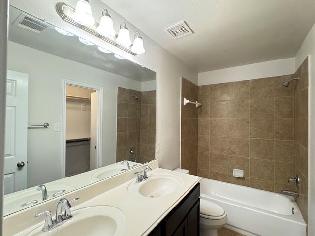 12935 Almeda Crossing Court, Houston, TX 77048