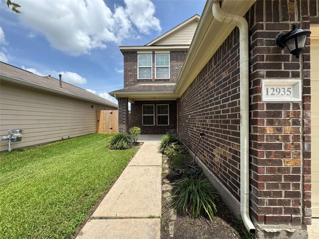 12935 Almeda Crossing Court, Houston, TX 77048