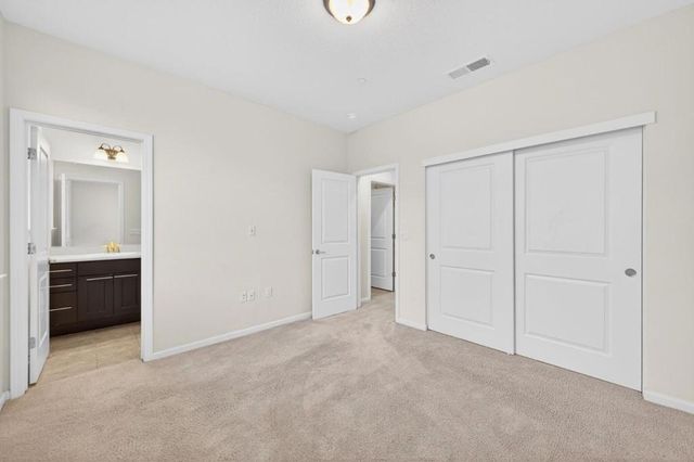 890 White Moonstone Loop, San Jose, CA 95123