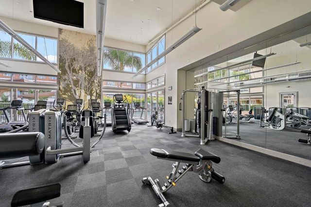 890 White Moonstone Loop, San Jose, CA 95123