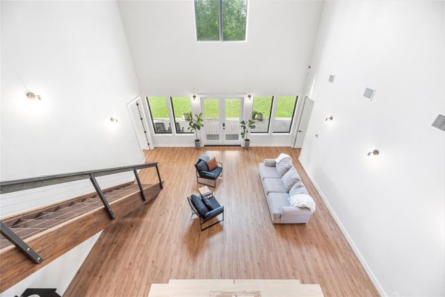 1400 Hicks Street, Tomball, TX 77375