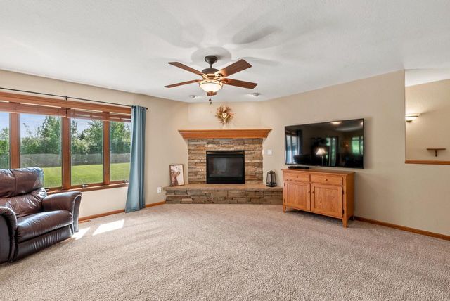 5061 Birchwood LANE, West Bend, WI 53095