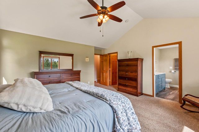 5061 Birchwood LANE, West Bend, WI 53095