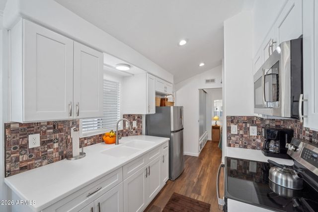 111 S GREENFIELD Road 418, Mesa, AZ 85206