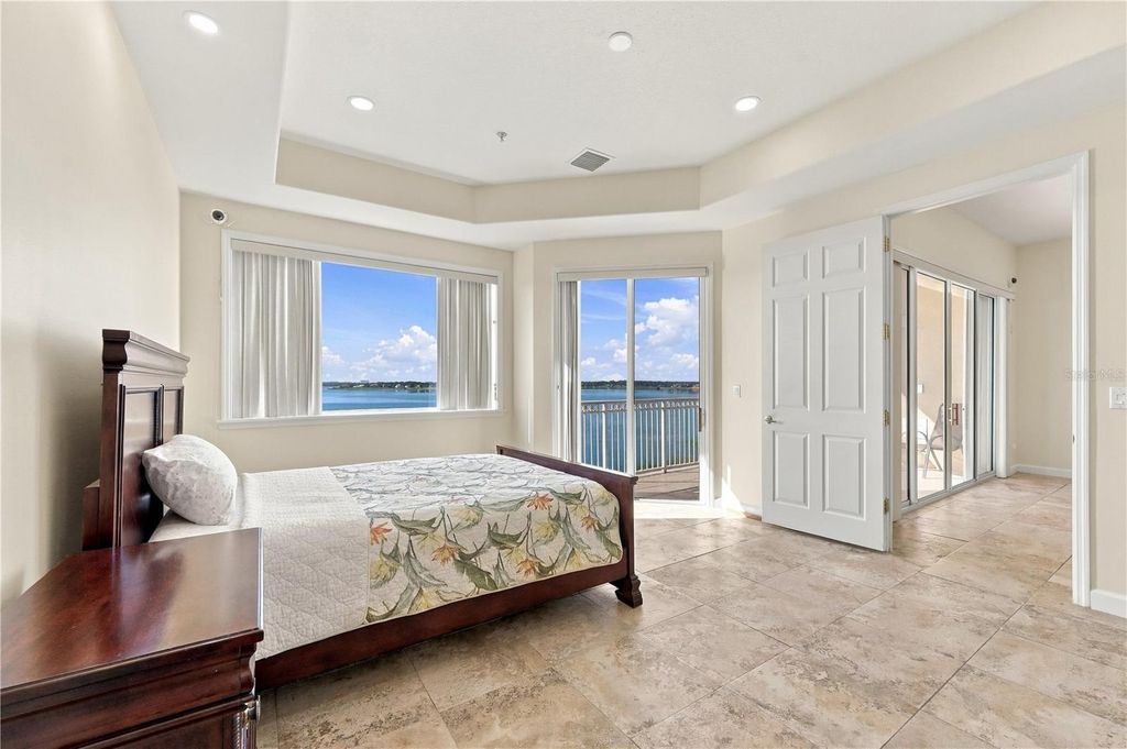 Image 33 of property listing at 8749 THE ESPLANADE 16, Orlando, FL 32836