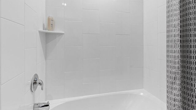 10707 Dogwood Sky Drive, Beasley, TX 77417