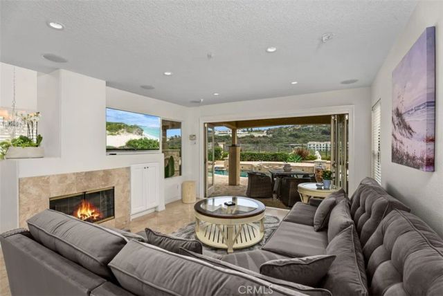 25 Cassis, Dana Point, CA 92629