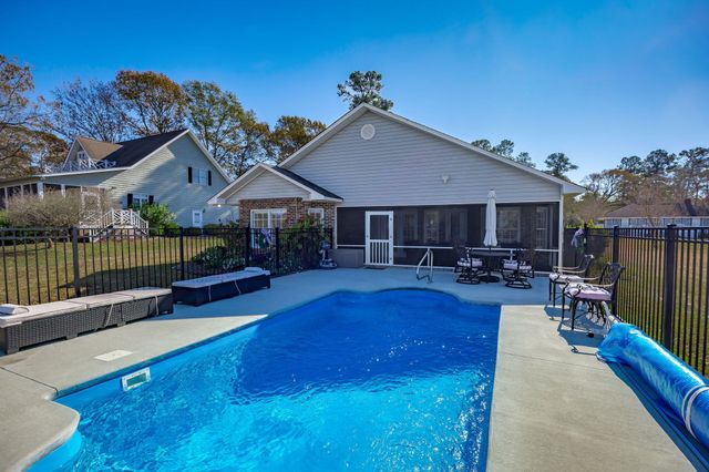 1088 Shore Drive, Manning, SC 29102