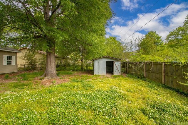 28 Greenhaven Pl, Jacksonville, AR 72076