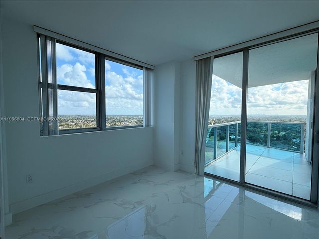 2641 N Flamingo Rd 2208N, Sunrise, FL 33323