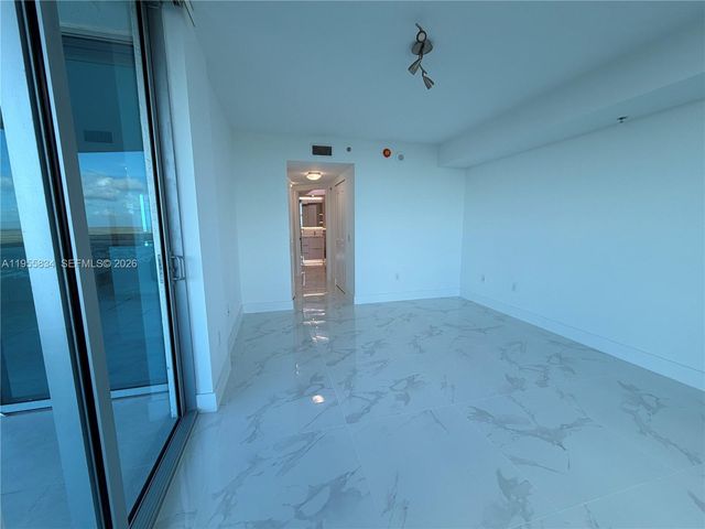 2641 N Flamingo Rd 2208N, Sunrise, FL 33323