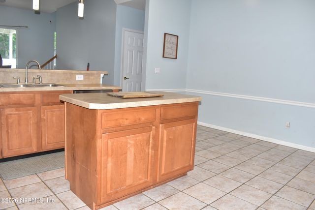 3204 WANDERING OAKS Drive, Orange Park, FL 32065