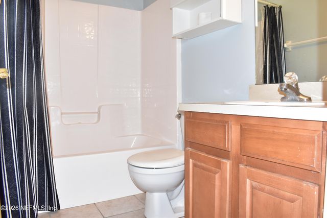 3204 WANDERING OAKS Drive, Orange Park, FL 32065
