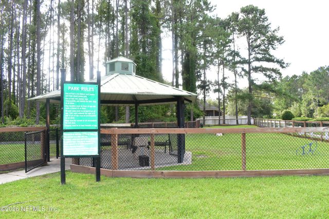 3204 WANDERING OAKS Drive, Orange Park, FL 32065