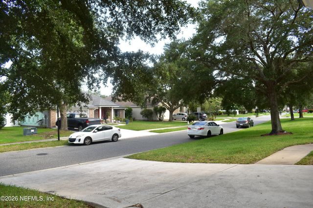 3204 WANDERING OAKS Drive, Orange Park, FL 32065