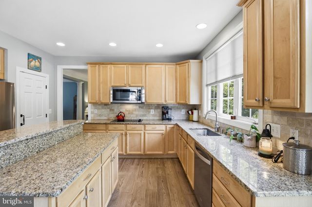 7584 BALD EAGLE DR, Warrenton, VA 20187