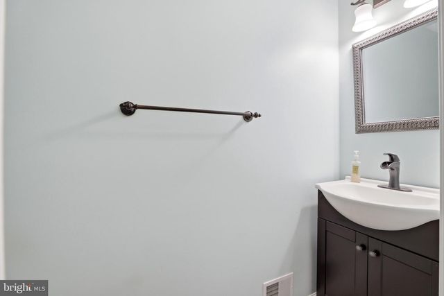 7584 BALD EAGLE DR, Warrenton, VA 20187