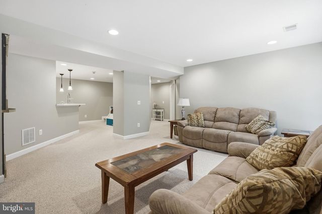 7584 BALD EAGLE DR, Warrenton, VA 20187