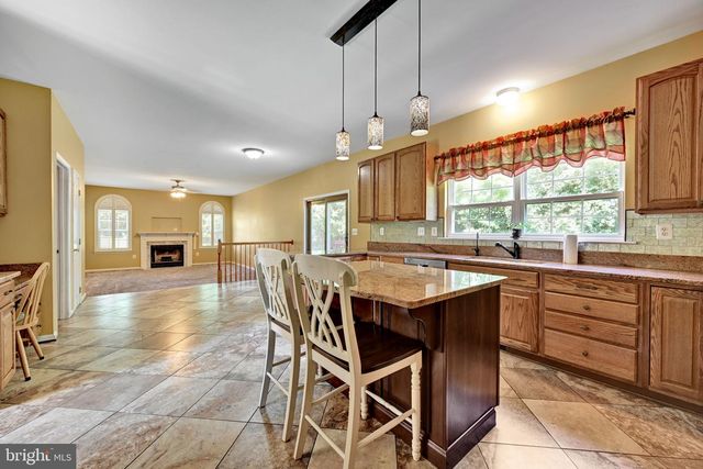 7975 DEEPWATER VIEW DR, Port Tobacco, MD 20677