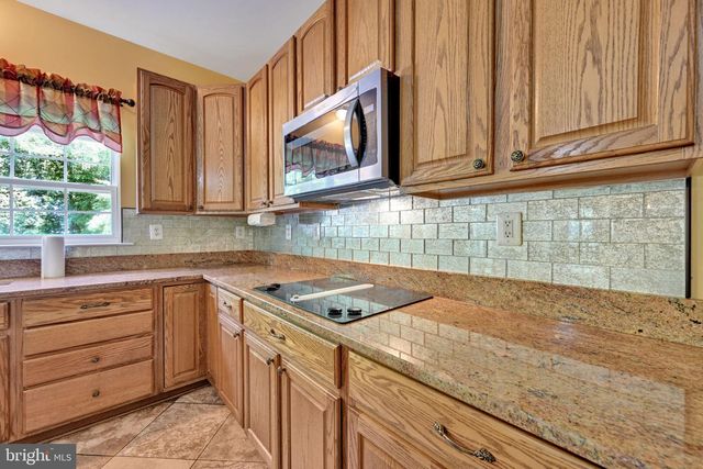 7975 DEEPWATER VIEW DR, Port Tobacco, MD 20677