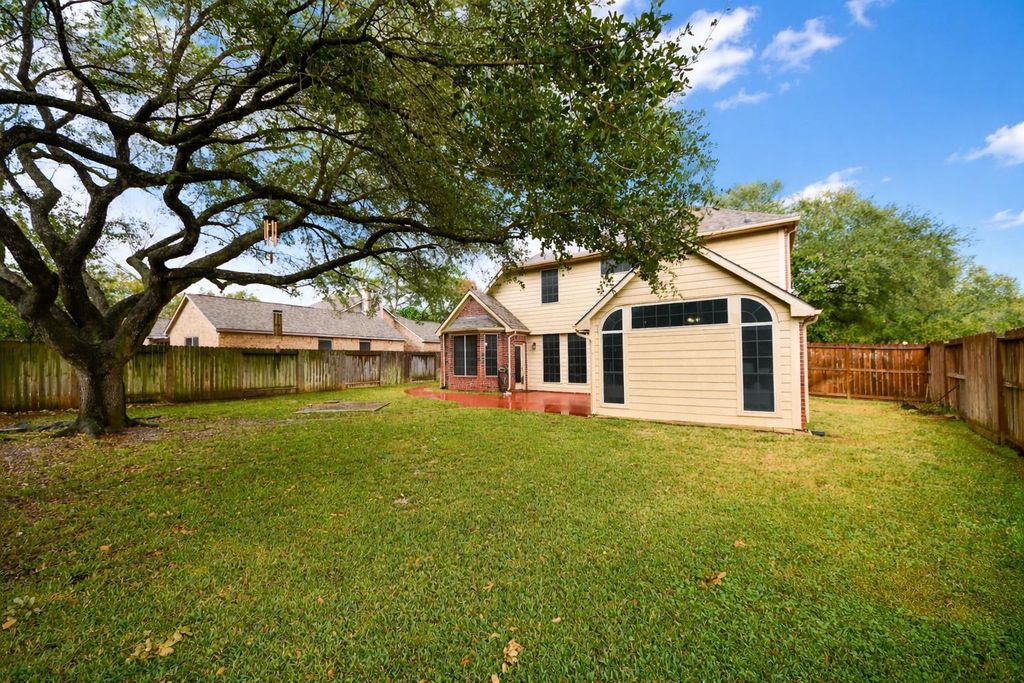 Image 25 of property listing at 1406 Lamplight Trail Drive, Katy, TX 77450