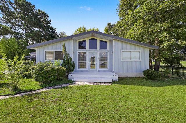 77 High Meadow, Trinity, TX 75862