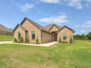 7625 Leoma Lane, Oklahoma City, OK 73150