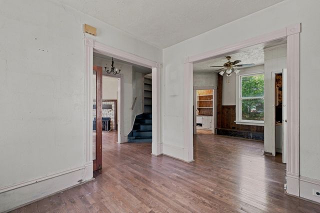 1028 7th Street N, Fargo, ND 58102