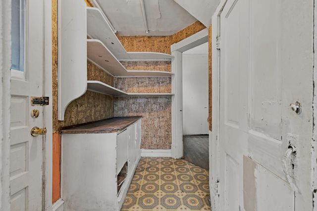 1028 7th Street N, Fargo, ND 58102