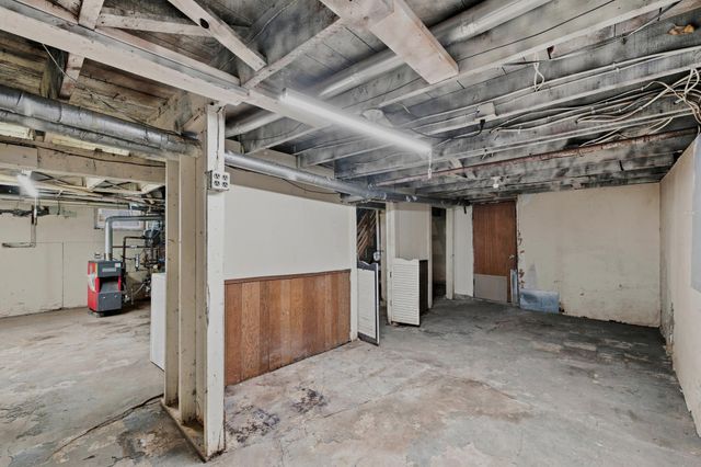 1028 7th Street N, Fargo, ND 58102