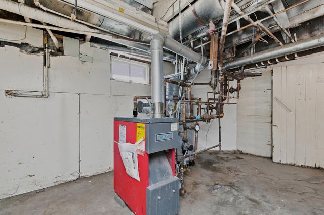 1028 7th Street N, Fargo, ND 58102