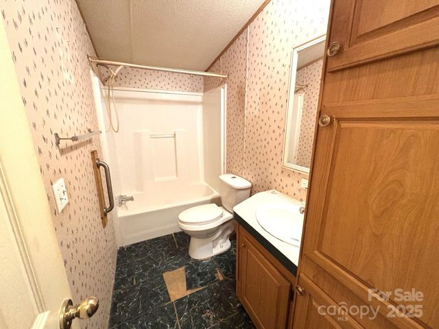 235 Myers Lane, Pageland, SC 29728